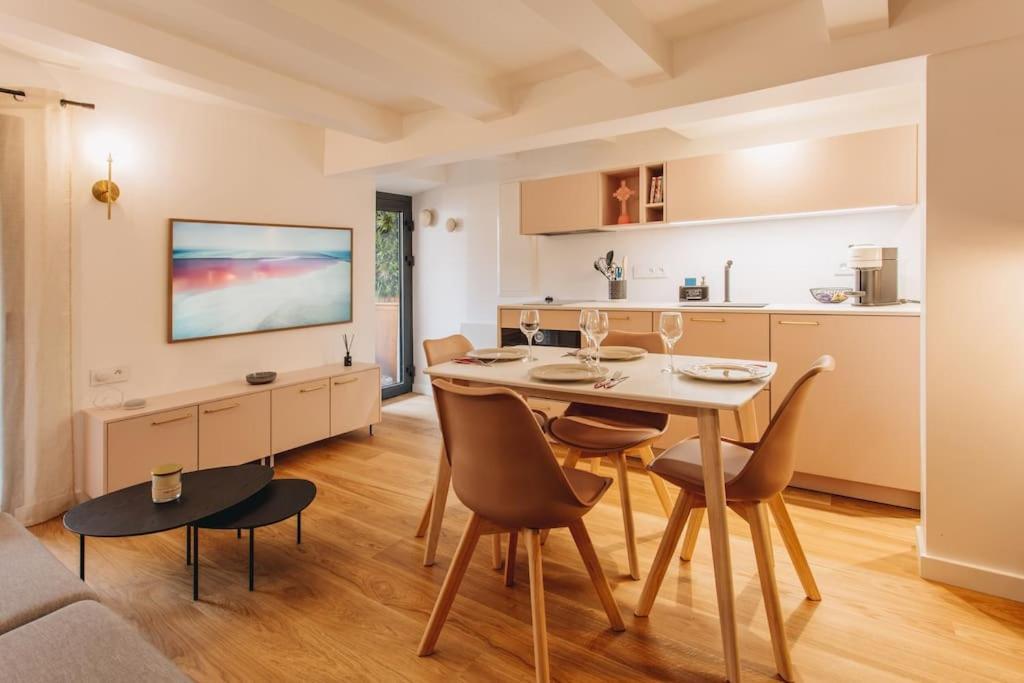 La Vie En Rose - Luxe, Calme & Hypercentre - 3* Apartment Annecy Exterior photo