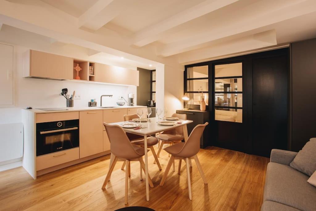 La Vie En Rose - Luxe, Calme & Hypercentre - 3* Apartment Annecy Exterior photo